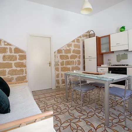 Di Maria Apartment *
